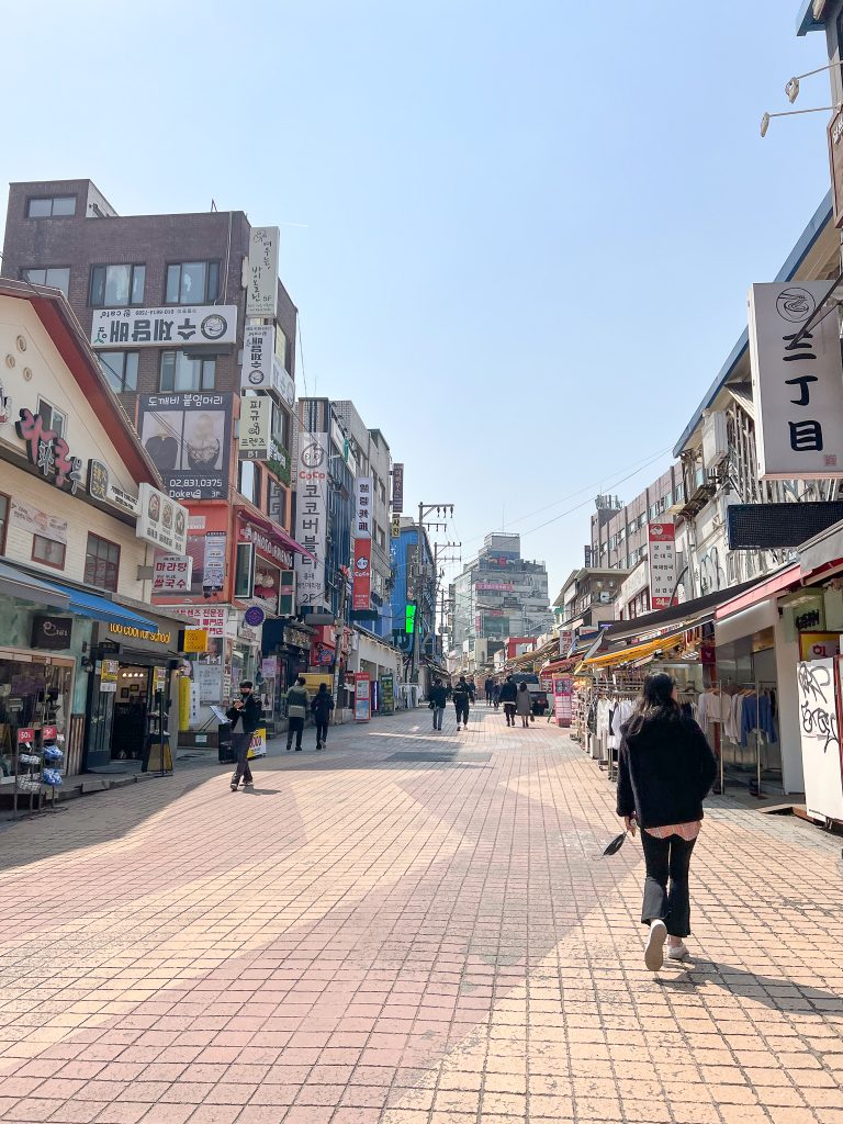 Hongdae Shopping Street Seoul Shopping Guide