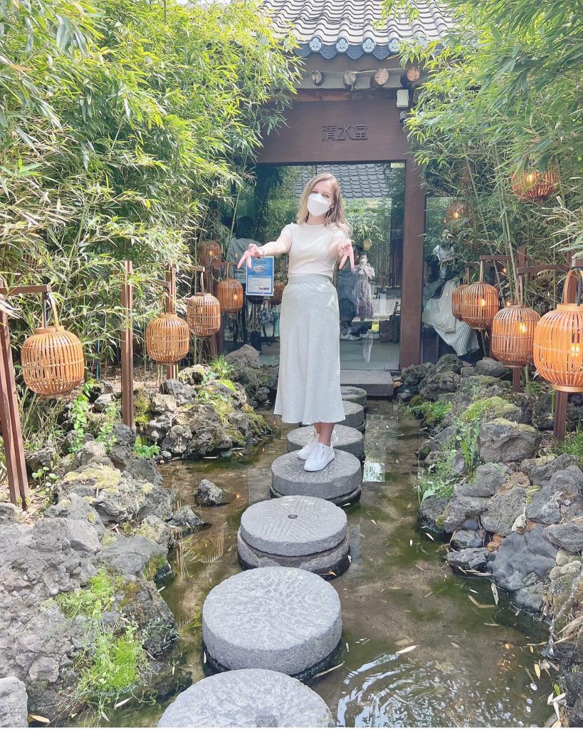 Woman in front of Cheongsudang Cafe in Seoul