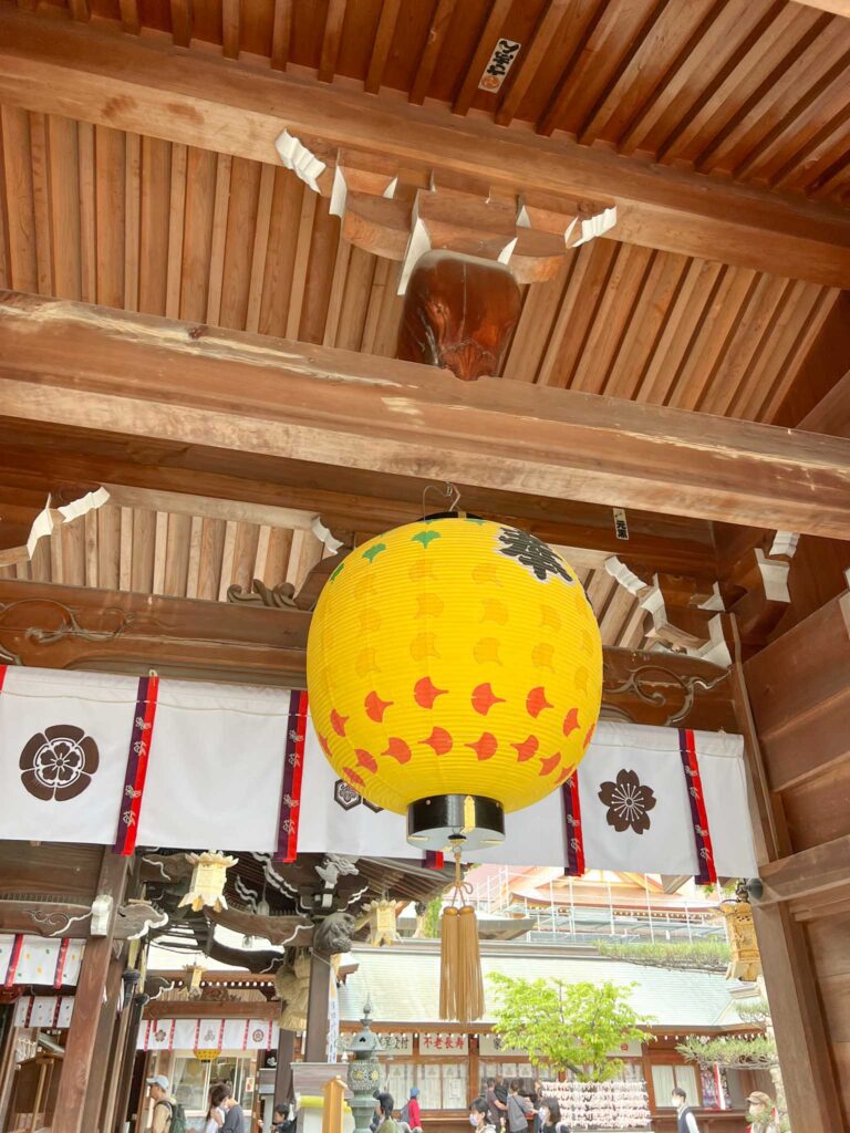 wooden roof at Kushida Jinja shrine in Fukuoka