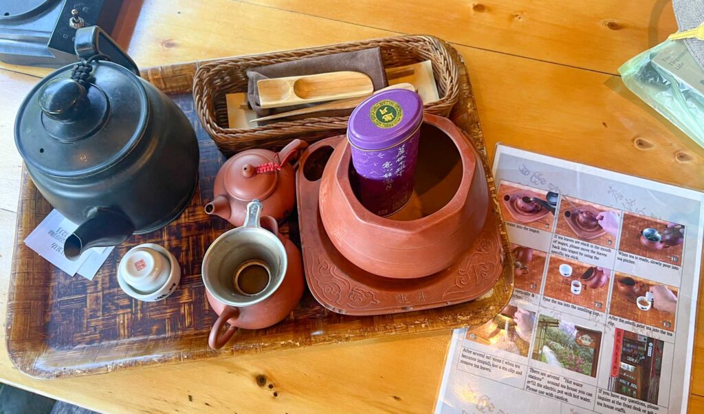 Teaset at teahouse in Taipei